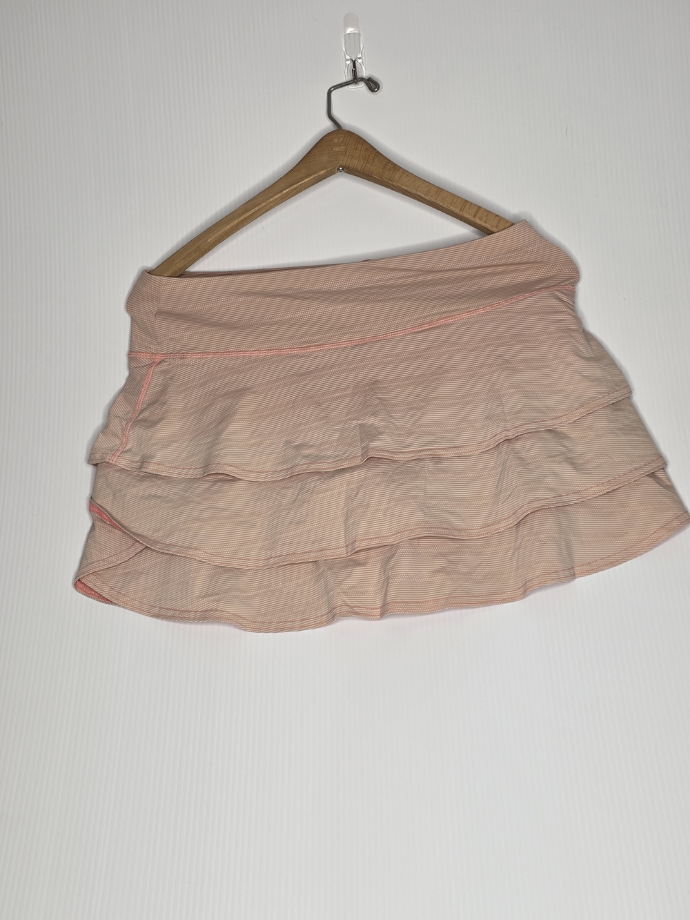Athleta Peach Striped Tiered Ruffle Skort Size M